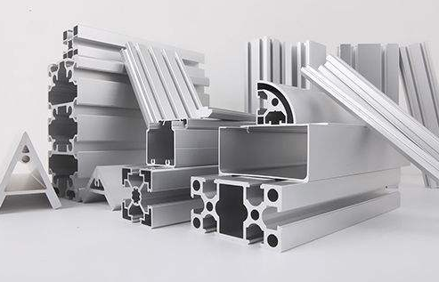 工業(yè)鋁材設(shè)備設(shè)計(jì)注意事項(xiàng)及工業(yè)鋁材要如何保養(yǎng)？